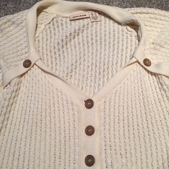 DKNY Jeans cream sweater with great details - Picture 2 of 8